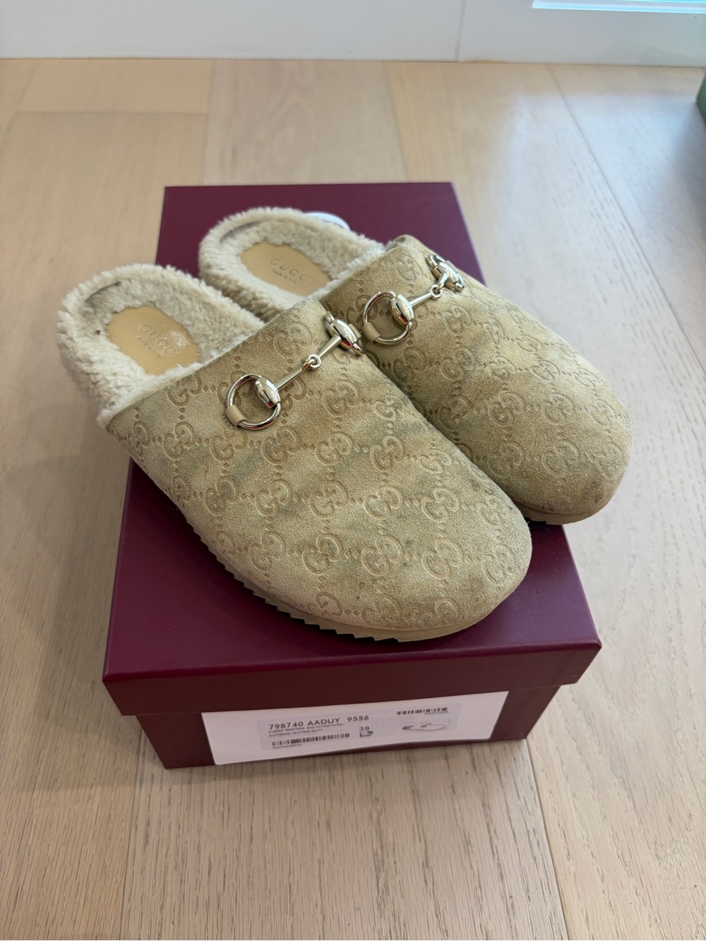 Gucci Tan Suede Fur-Lined Horsebit Mule size 38. Comes with box and dust bags
